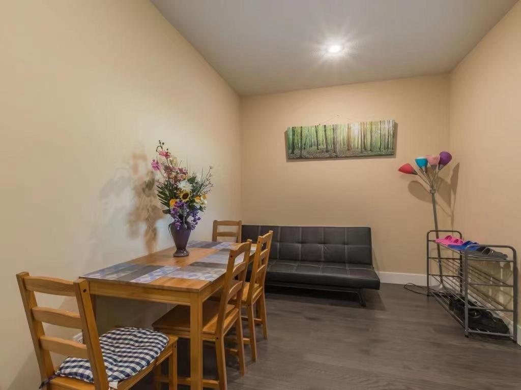 海岛度假屋 Nanaimo Exteriör bild